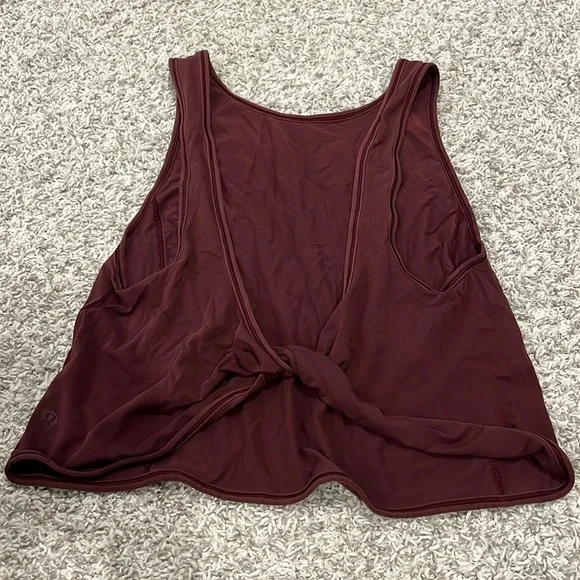 lululemon tank with detail back - Picture 1 of 4